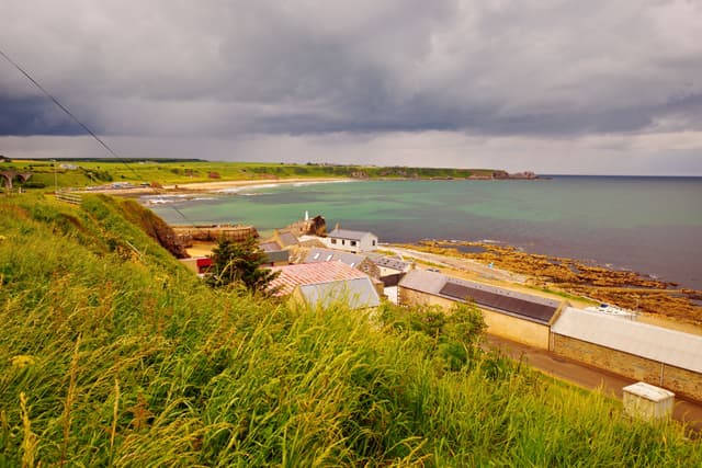 Cullen with visible green 